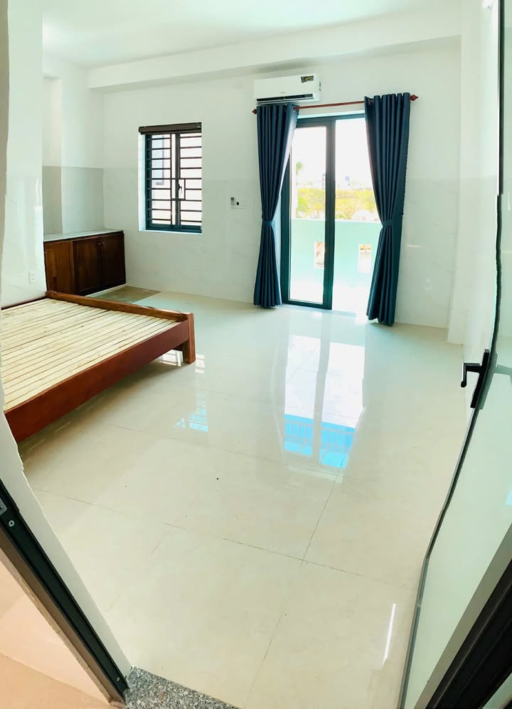 Căn hộ cho thuê Quang Dũng, Thanh Khê 5 triệu - Full nội thất, ban công riêng