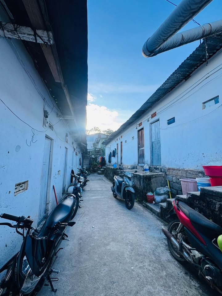 Phòng trọ cho thuê tại Đà Lạt 700K - Trung tâm, yên tĩnh, sạch sẽ!