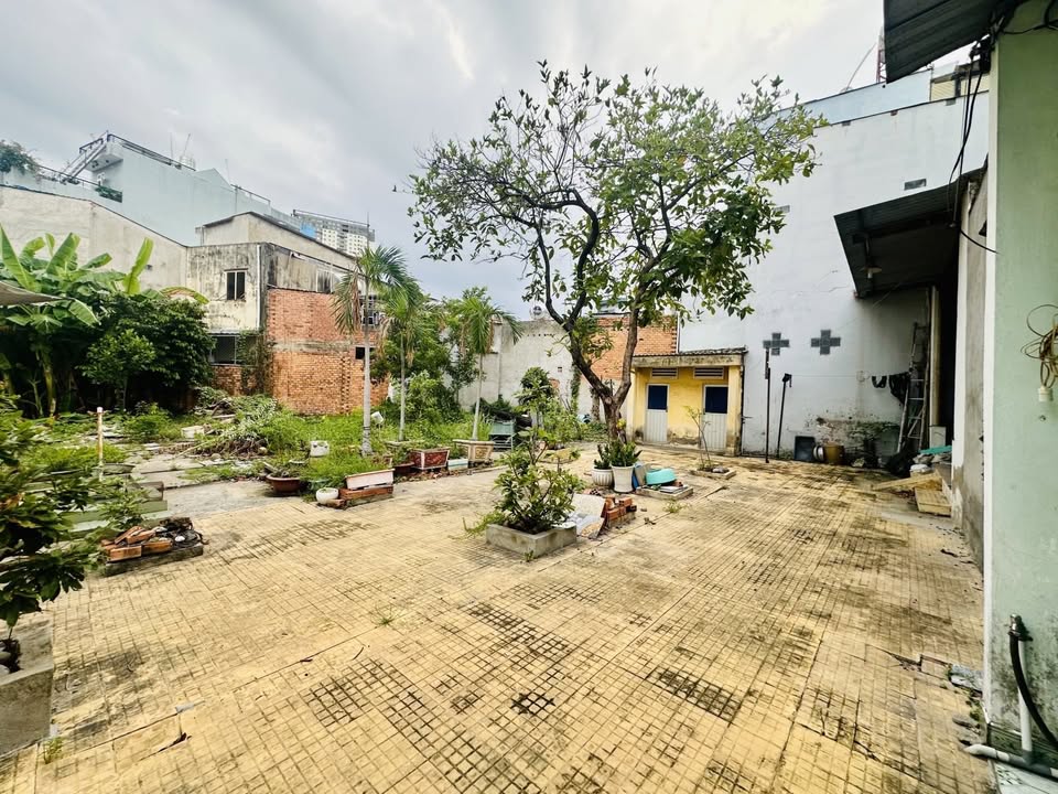 Nhà 2 tầng Âu Dương Lân, Quận 8, 674m² - Pháp lý rõ ràng, sẵn sàng đầu tư!