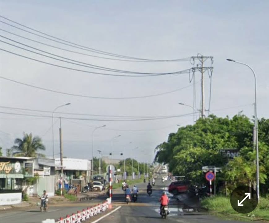 Nhà mặt tiền đường Nguyễn Thị Minh Khai, Cà Mau 185m² - Khu sầm uất, giá tốt!