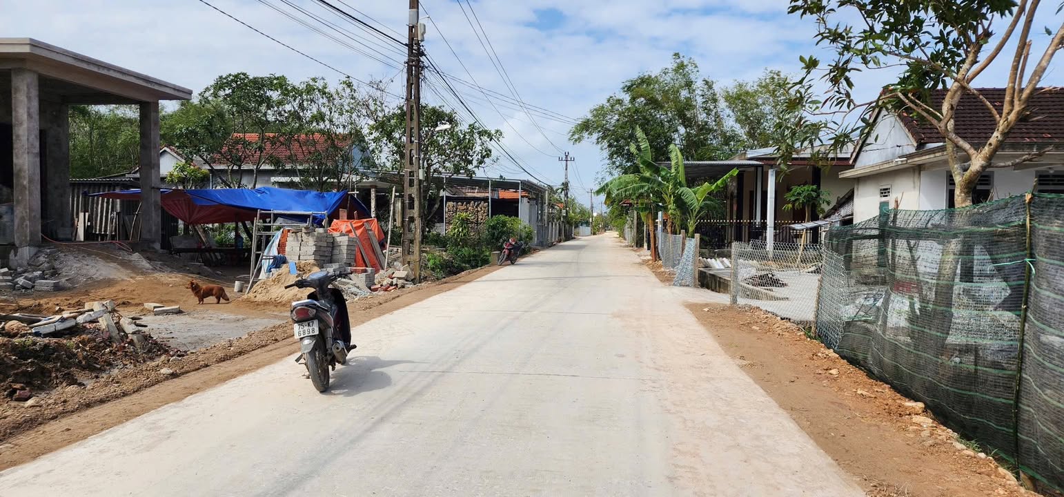 Đất nền Phú Xuân 200m² giá chỉ 700 triệu - Mặt tiền kinh doanh lý tưởng!