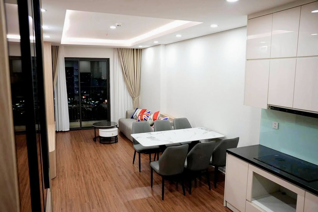 Căn hộ chung cư Bình Minh Đức Giang Long Biên 65m² giá 9 triệu - Đầy đủ nội thất mới 100%!