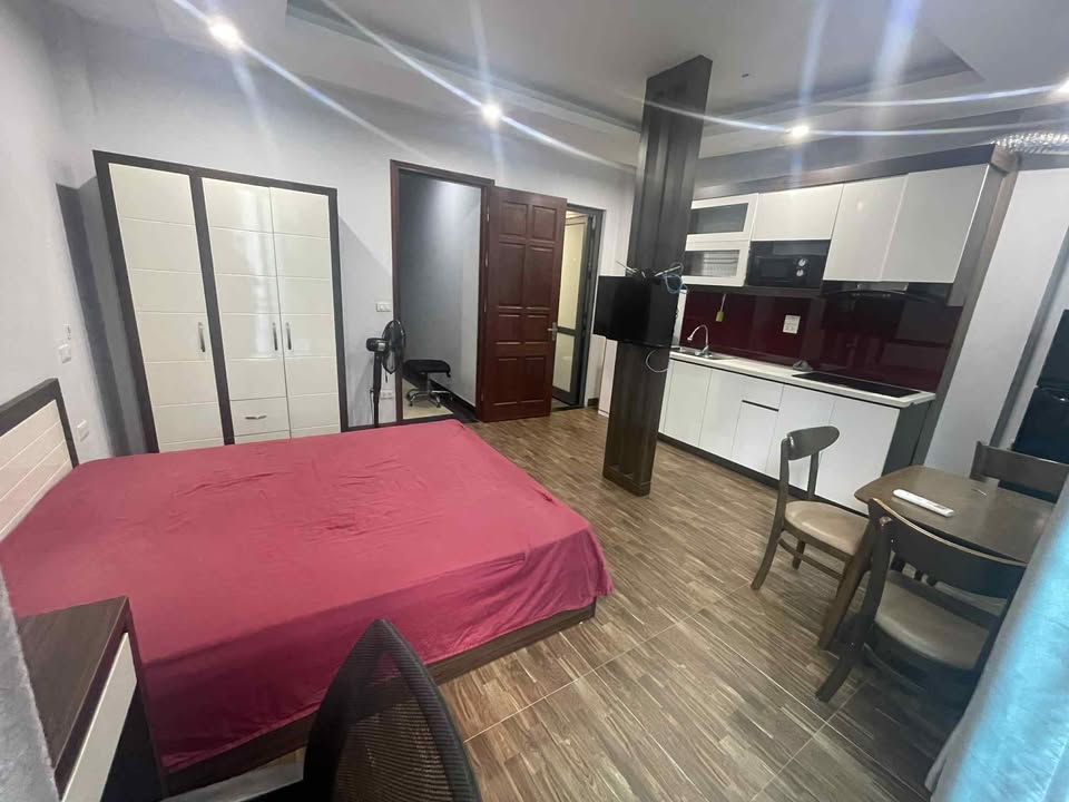 Studio cho thuê Đào Tấn - 30m² giá 6 triệu - Full đồ, ban công thoáng mát!