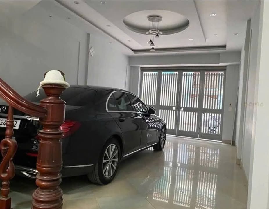 Nhà riêng Đại Mỗ 72m² giá 12 tỷ - Ô tô đỗ cửa, mặt tiền bề thế!