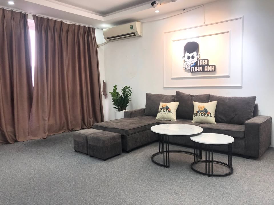 Cho thuê văn phòng tại Đống Đa 48m² giá 8.7 triệu - View mặt phố thoáng mát!