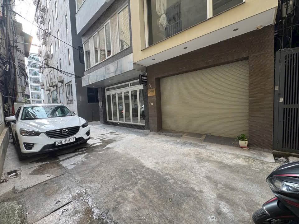 Bán FrontHouse phố Linh Lang Ba Đình 79m² giá 39 tỷ - Kinh doanh sầm uất!