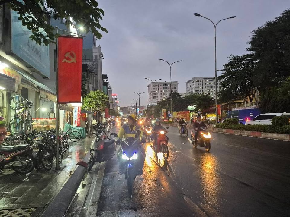 Nhà mặt tiền Lê Đại Hành, Quận 11, 35m² giá 12 tỷ - Kinh doanh sầm uất ngay trung tâm!