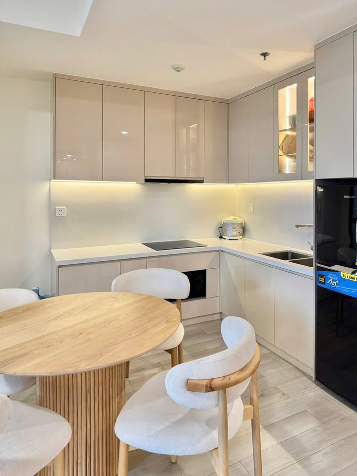 Căn hộ 2PN Lumière Quận 9 51m² giá 11 triệu - View sông thoáng mát!