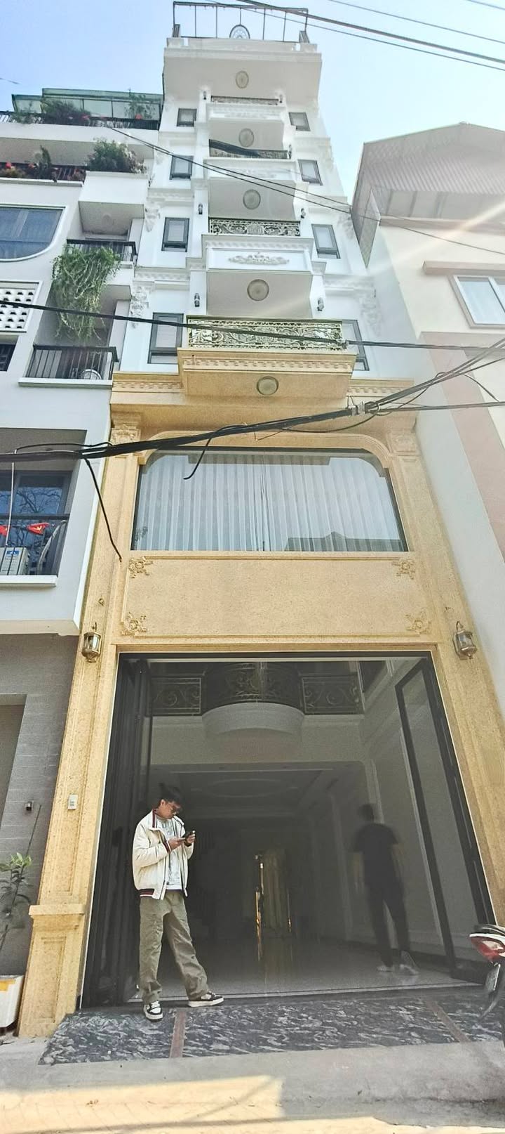 Nhà phố Thạch Bàn 80m² giá thỏa thuận - Kinh doanh sầm uất, ô tô tránh nhau!