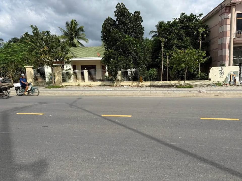 Đất nền Diên Lạc 133m² giá 2.8 tỷ - Mặt tiền kinh doanh sầm uất!