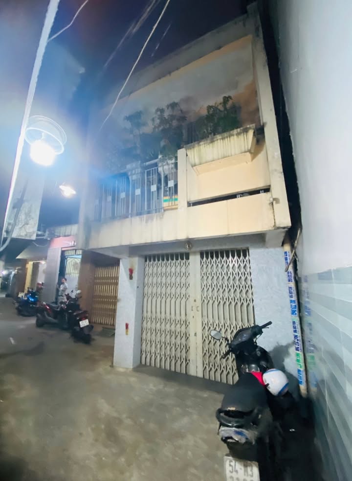 Nhà riêng Hậu Giang, Q6 38m² giá 4.6 tỷ - Sẵn sàng vào ở ngay!