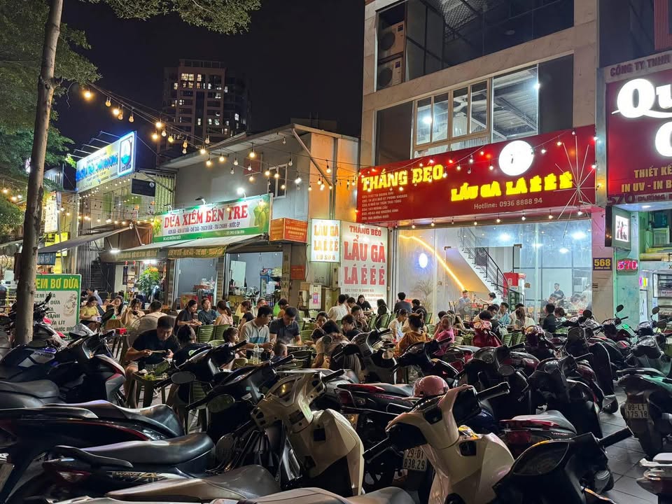 Cho thuê FrontHouse 67 Phùng Khoang, Hà Đông 100m² - Vị trí đắc địa, sẵn sàng kinh doanh!