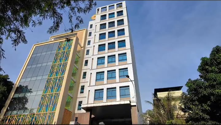 Tòa nhà 2 Hầm + 9 Tầng mặt tiền Hoàng Việt, Tân Bình - Giá chỉ 145 tỷ, HĐT 370 triệu/tháng!