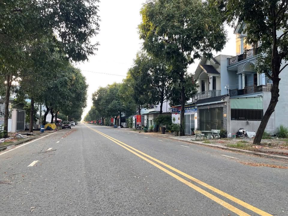 Đất nền kinh doanh Tân Uyên 100m² giá 3.2 tỷ - Vị trí đắc địa gần KCN Kim Huy!