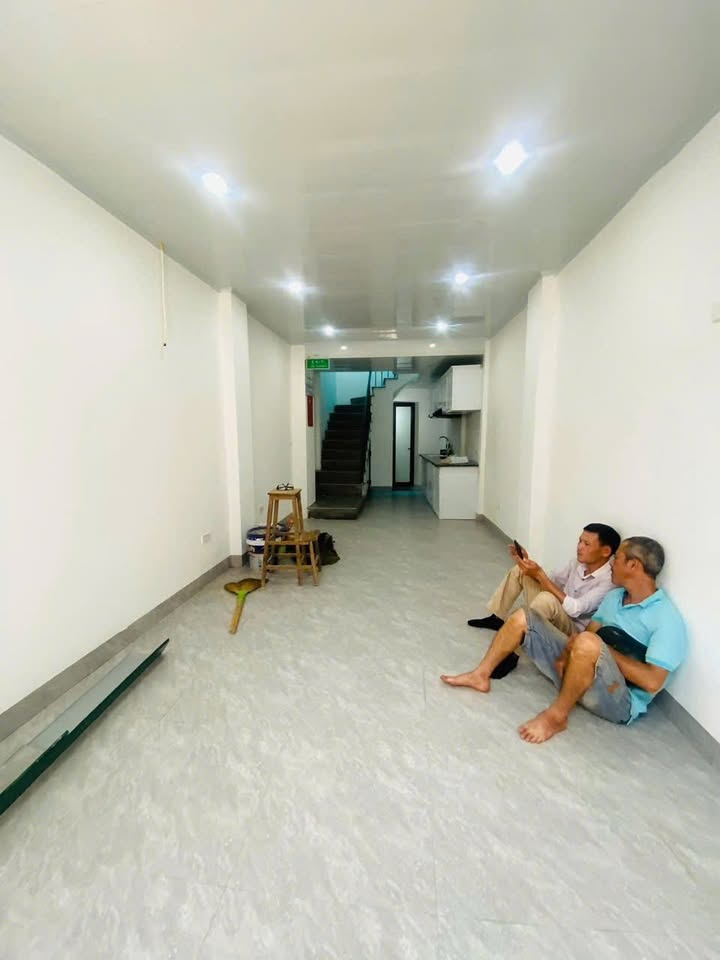 Nhà nguyên căn Nghĩa Dũng, Ba Đình 35m² giá chỉ 8 triệu - Thuận tiện kinh doanh và sinh hoạt!