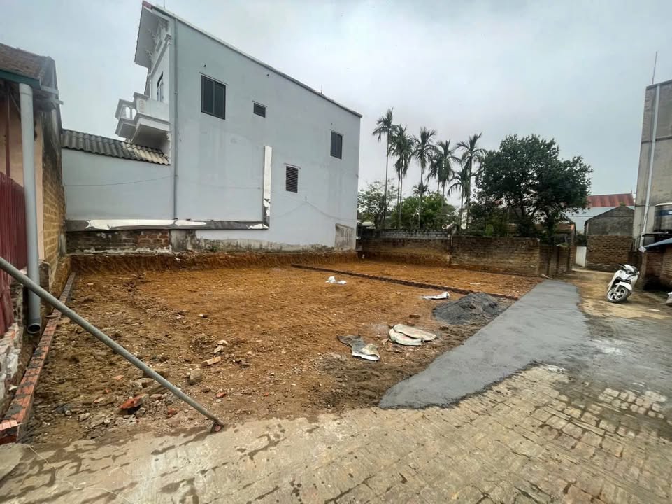 Lô đất 87.8m² tại xã Hữu Văn, Chương Mỹ giá 2.1 tỷ - Đầu tư sinh lời ngay!