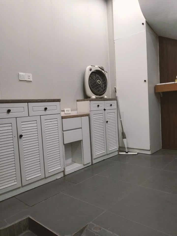 Nhà 5 tầng Giảng Võ 15m² giá 4 tỷ - Thiết kế thông minh, phù hợp gia đình nhỏ!