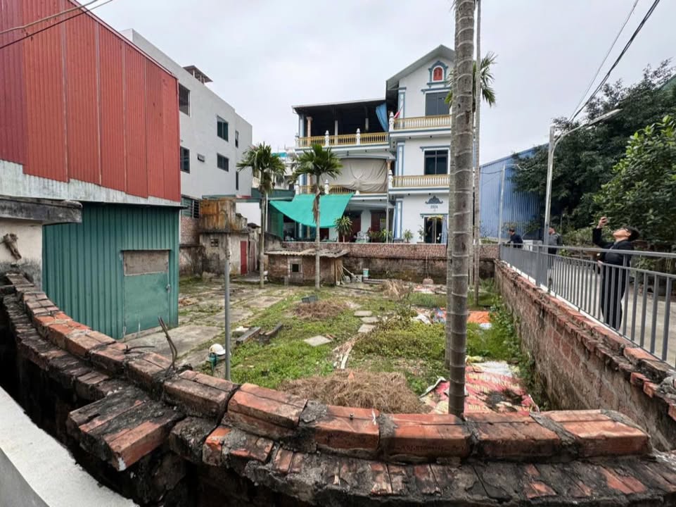 Lô đất trung tâm Tam Hiệp, Thanh Trì, Hà Nội 165m² giá 5 tỷ - Đầu tư sinh lời lý tưởng!