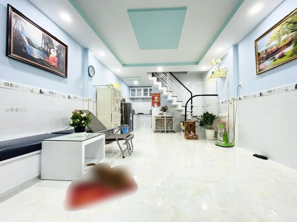 Nhà 2 tầng Tân Sơn Nhì 37m² giá 3 tỷ - Cơ hội không thể bỏ lỡ!