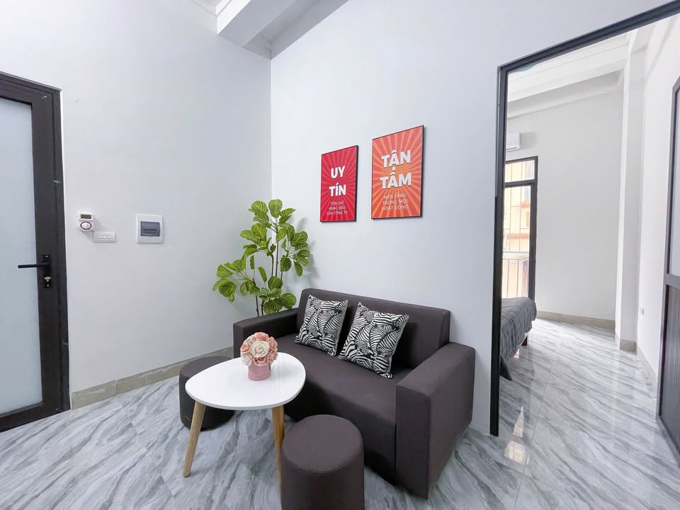 Phòng cho thuê tại ngõ 686 Kim Giang 32m² giá chỉ 3.7 triệu - Nhận phòng ngay!