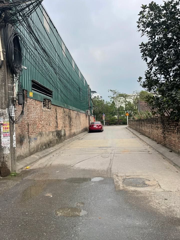 Đất Thạch Bàn - Long Biên 67m² giá 11.6 tỷ - Vị trí đắc địa, tiềm năng phát triển!