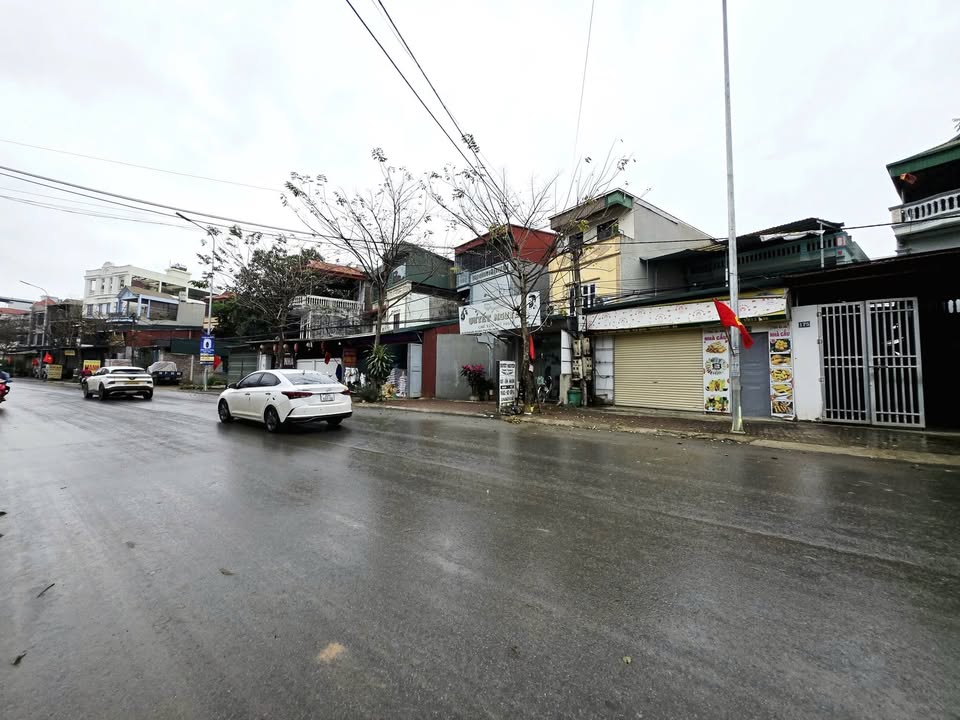 Nhà mặt tiền đường TL420 Thạch Thất 148m² giá 9.5 tỷ - Tiềm năng kinh doanh lớn!