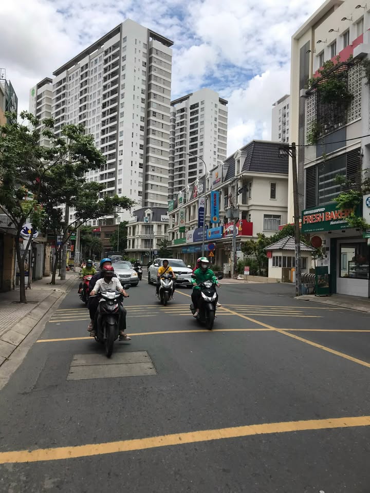 Nhà phố Phổ Quang, P9, Q.Phú Nhuận 68m² giá 16.5 tỷ - Đầu tư sinh lời!