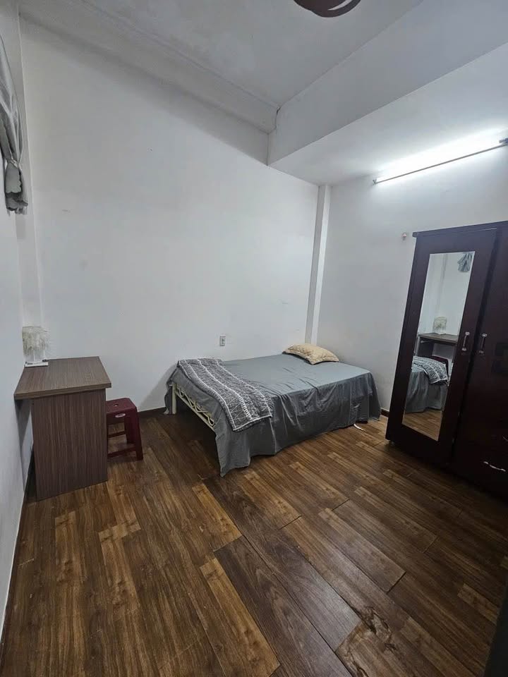 Căn hộ cho thuê đường Hùng Vương Nha Trang - Giá chỉ 2.4 triệu/tháng!