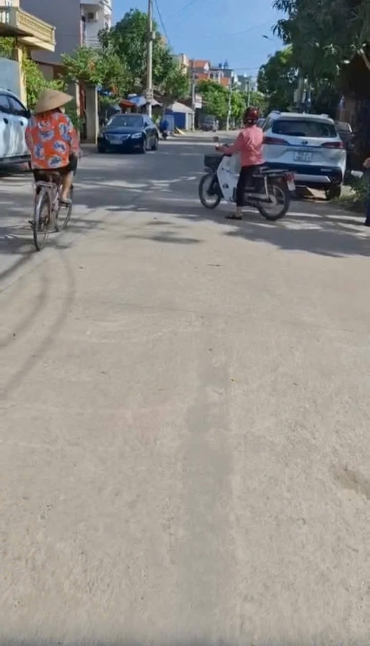 Đất nền Quảng Châu, Hưng Yên 222m² giá 2.5 tỷ - Mặt tiền 9m, đầu tư sinh lời!