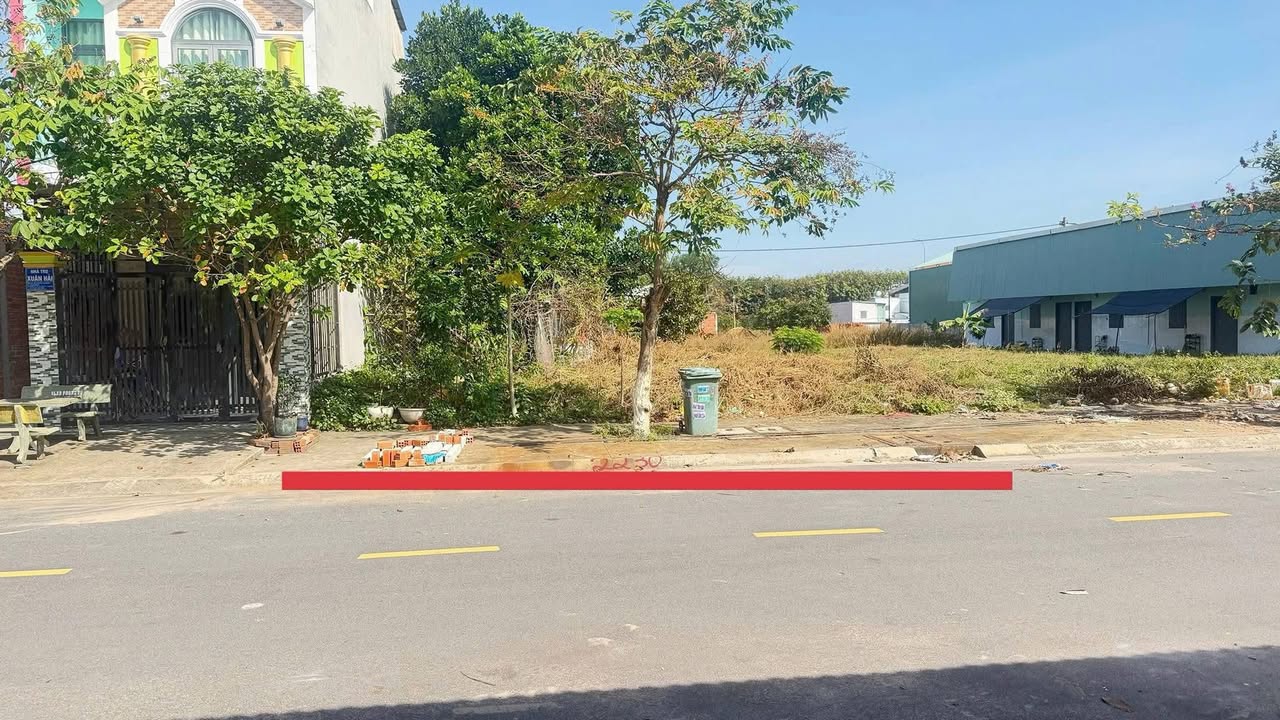 Đất nền Vĩnh Tân Tân Uyên 250m² giá 5 tỷ - Sổ đỏ chính chủ, xây dựng tự do!