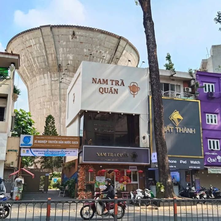 FrontHouse 3 mặt tiền Đường 3 Tháng 2 Quận 10 - Diện tích 40m² giá 18 tỷ - Đầu tư sinh lời ngay!