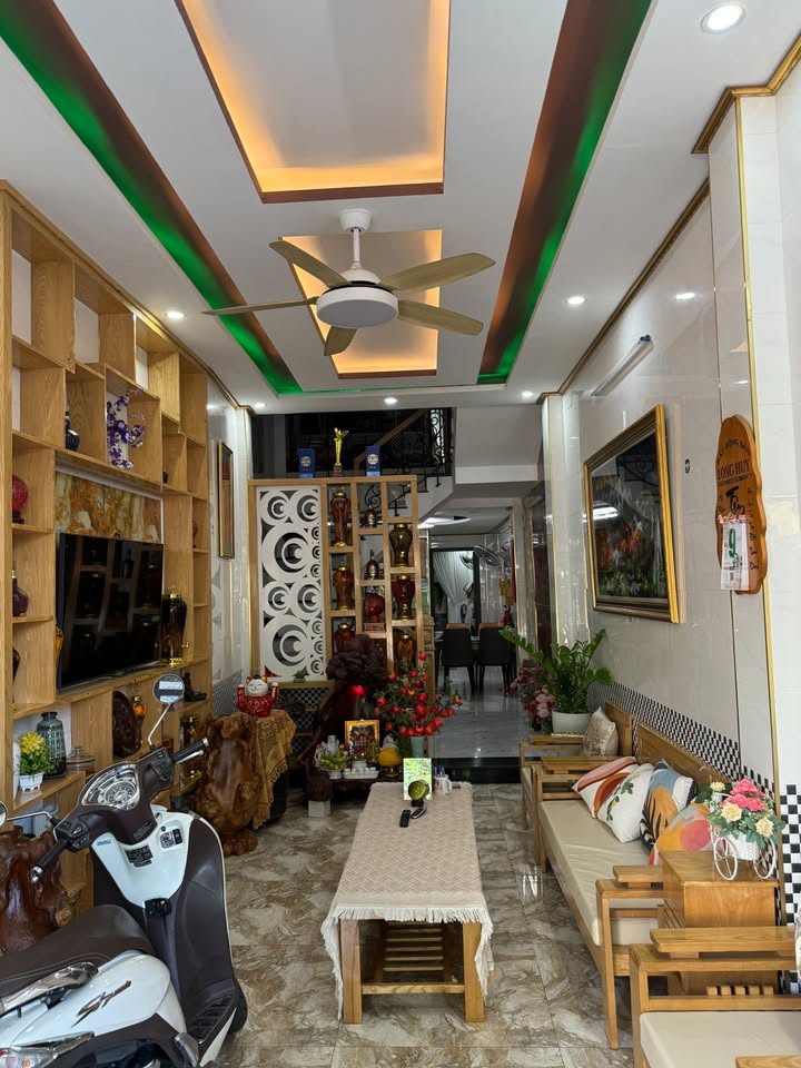 Nhà phố 3 tầng Hòa Minh, Liên Chiểu, Đà Nẵng 72m² giá 5 tỷ - Vừa ở vừa kinh doanh!