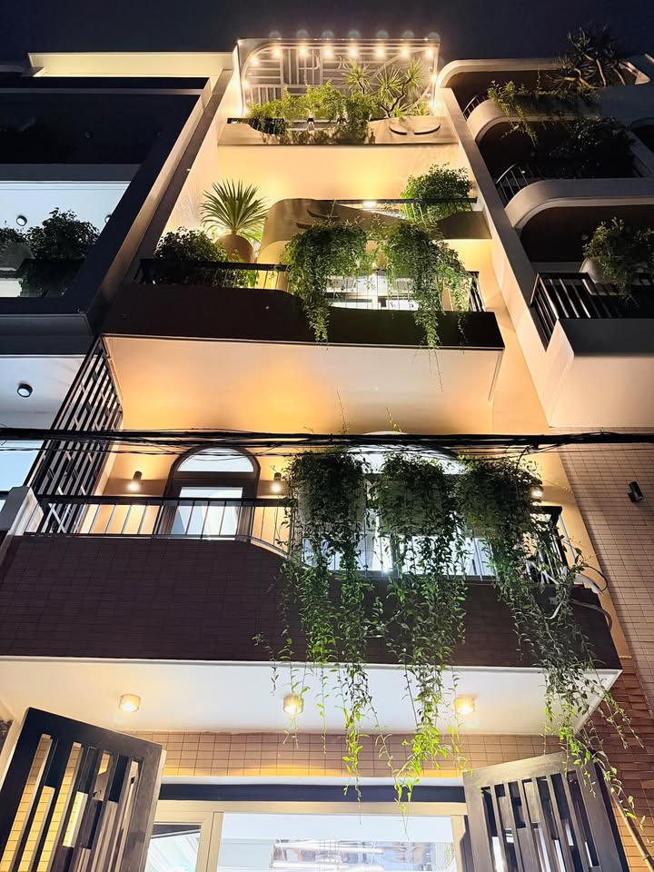 Nhà FrontHouse Thới An, Q12 64m² giá 7.15 tỷ - Thiết kế sang trọng, kinh doanh thuận lợi!