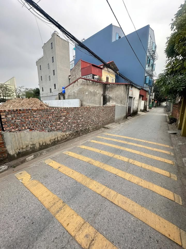 Đất Cự Khối Long Biên 148m² giá thỏa thuận - Kinh doanh phát đạt!