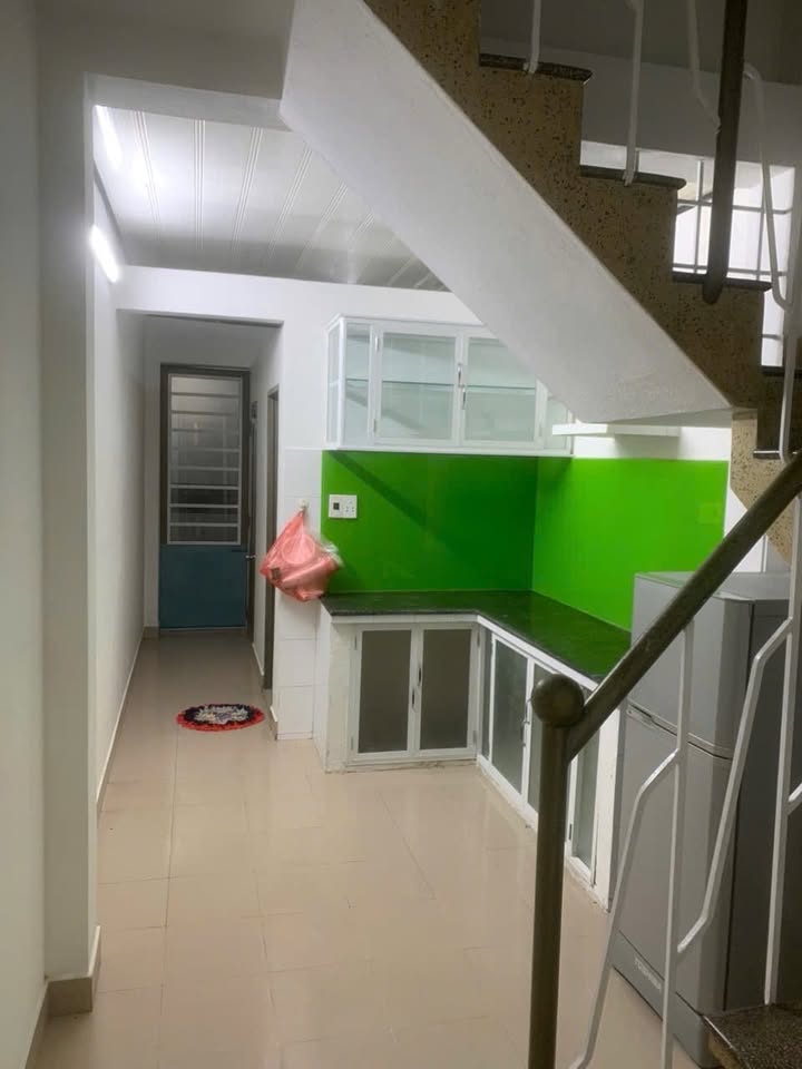 Nhà phố Trưng Nữ Vương, Hải Châu, 60m² giá 3.9 tỷ - Gần trung tâm, tiện nghi đầy đủ!