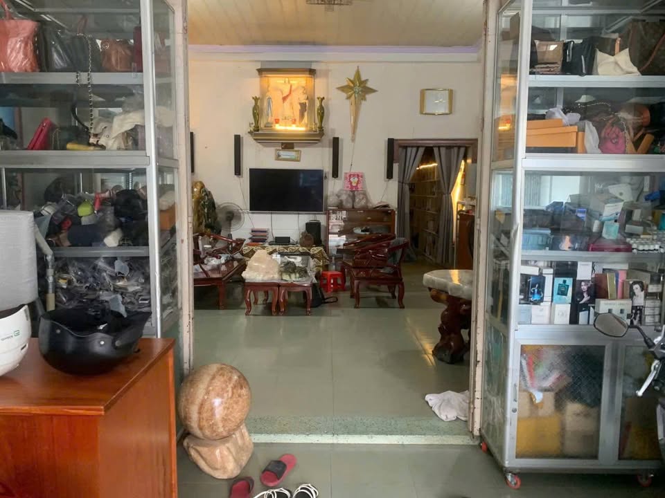 Nhà mặt tiền kinh doanh Tân Biên 143m² giá 4 tỷ - Đầu tư sinh lời ngay!