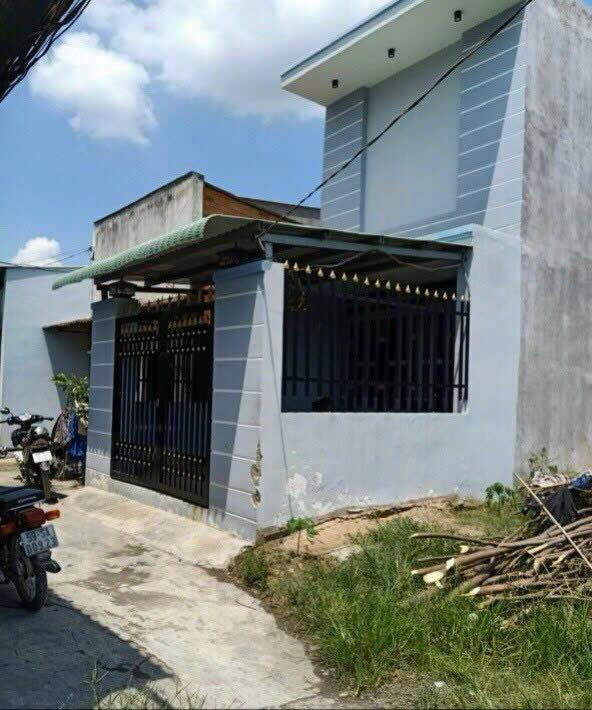 Nhà bán 4x20m tại Đức Hòa Đông, Long An - Giá 1.25 tỷ, sổ hồng riêng