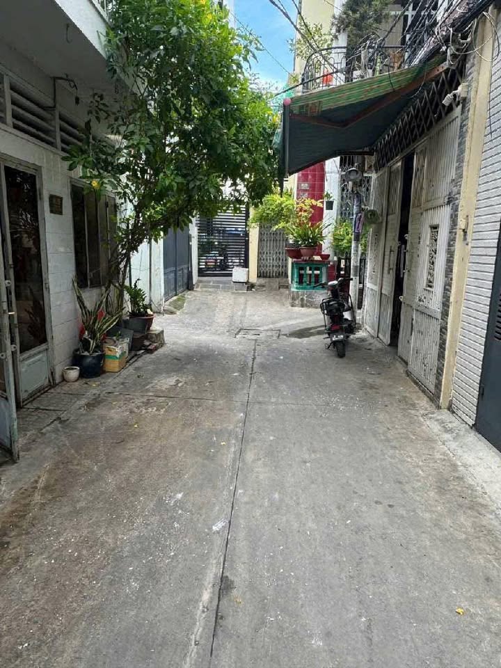 Lô đất Bình Tân 80m² giá 4 tỷ - Vị trí đẹp, vuông vức!