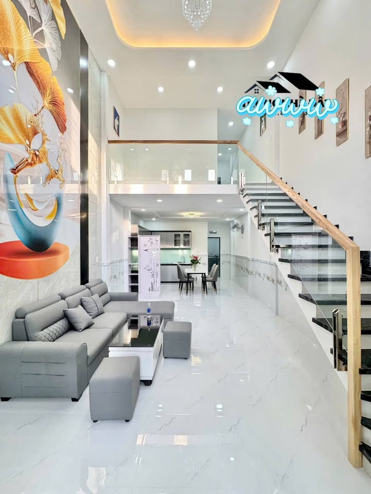 Nhà phố Lê Văn Khương, Quận 12, 54.6m² giá 4.05 tỷ - Sổ hồng riêng, tiện ích đầy đủ!