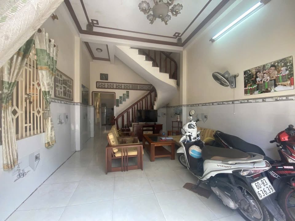 Nhà riêng Phan Huy Ích, Tân Bình 75m² giá 8.5 tỷ - Vị trí đắc địa, tiện nghi đầy đủ!