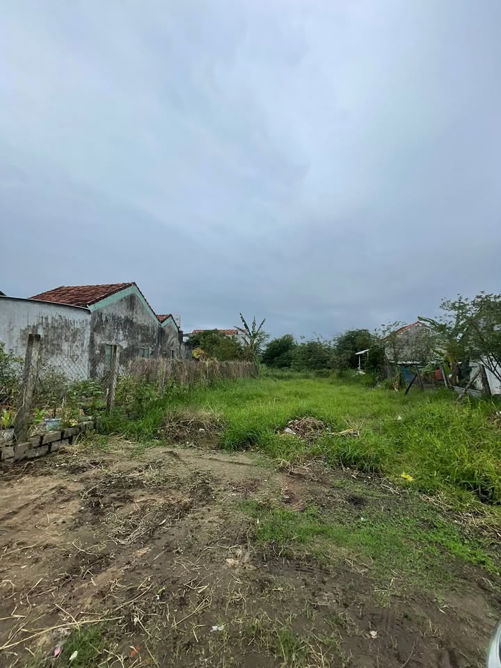 Đất nền Hẻm Đống Đa, Tuy Hòa 330m² giá 2.1 tỷ - Cơ hội đầu tư hấp dẫn!