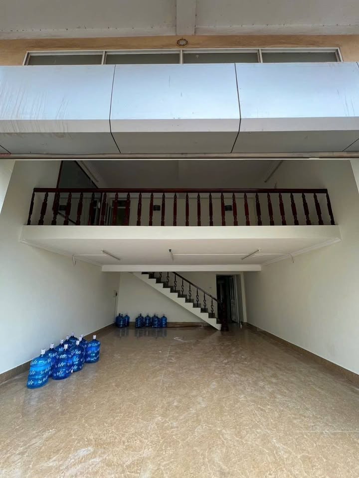 Đất mặt tiền đường Ba Lan, Hạ Long 125m² giá 3.5 tỷ - Kinh doanh thuận lợi!