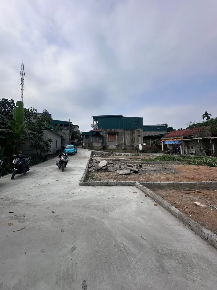 Đất nền Uông Bí, Thanh Sơn 103m² giá chỉ 8xx triệu - Hướng Đông mát mẻ!