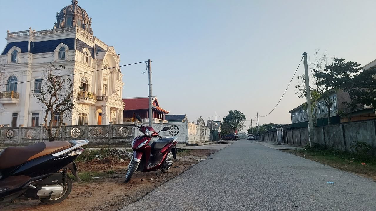 Đất nền Hộ Độ Lộc Hà 150m² giá 2 tỷ - Cơ hội kinh doanh hấp dẫn!