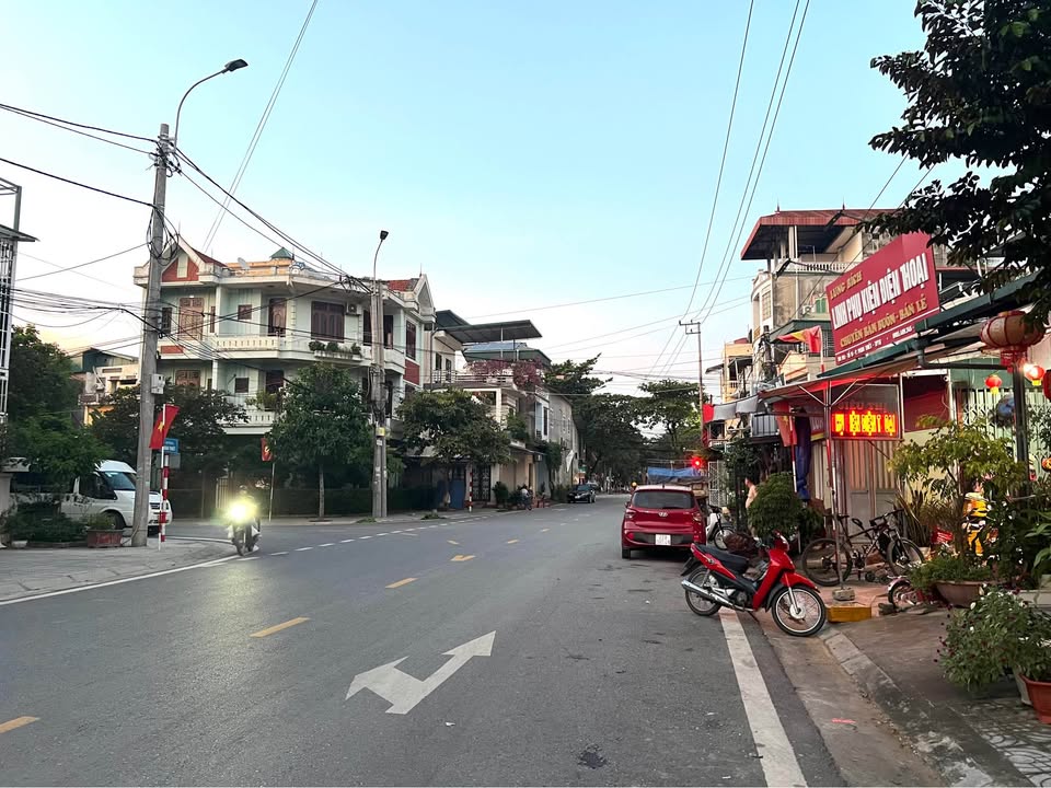 Đất nền Tuyên Quang 250m² giá thỏa thuận - Ô tô vào tận nơi, 2 mặt thoáng!