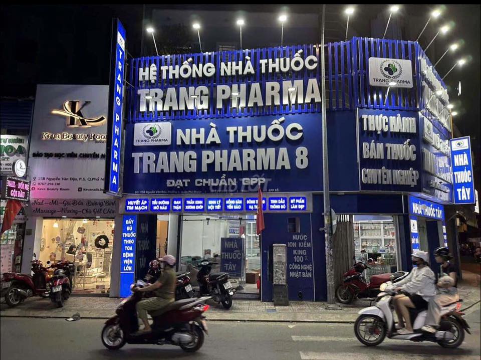 Cho thuê căn góc 3 mặt tiền đường Nguyễn Văn Đậu 50m² - Vị trí đắc địa, giá tốt!