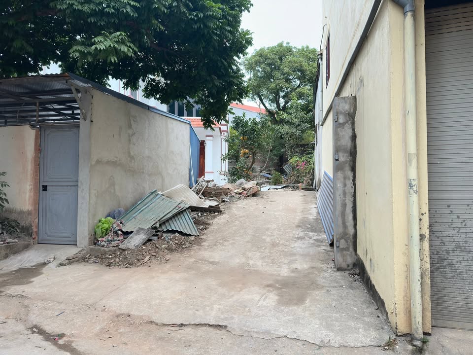 Bán đất Phụng Châu Chương Mỹ 121.4m² giá 6 tỷ - Vị trí tiềm năng đầu tư!