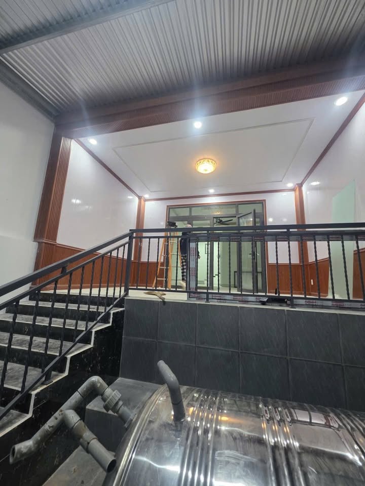 Nhà đẹp Vĩnh Ngọc, Nha Trang 130m² giá 2.25 tỷ - Cách biển chỉ 3km!