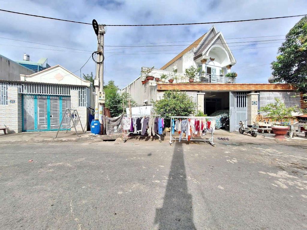 Đất KDC Thạnh Tân, TP Dĩ An 92.7m² giá 2.88 tỷ - Mặt tiền đường rộng, thổ cư sẵn sàng!