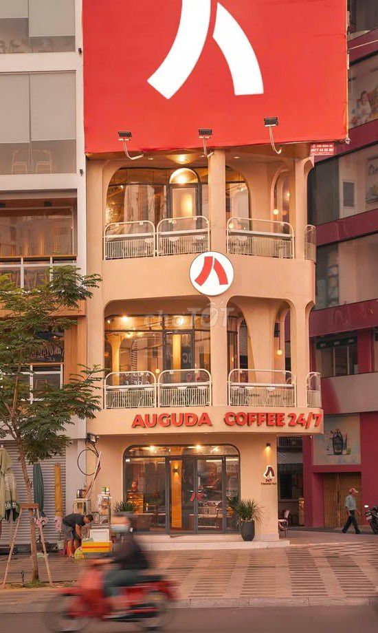 Mặt tiền cho thuê Đường Lý Tự Trọng - Đồng Khởi Quận 1, 300m² - Vị trí đắc địa kinh doanh